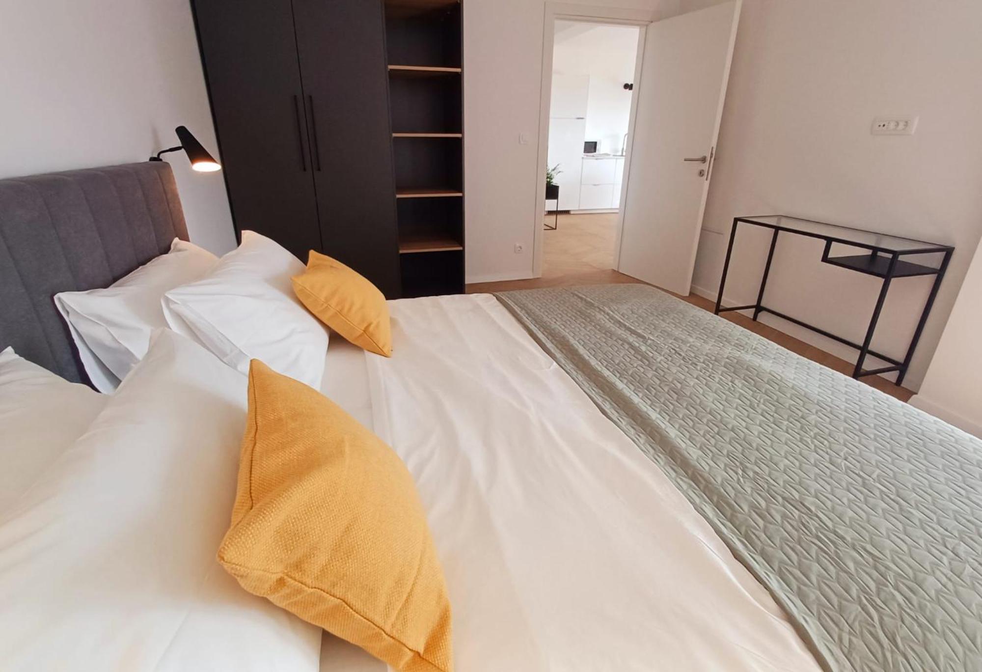 Sea View Apartments Ivana 크르크 외부 사진